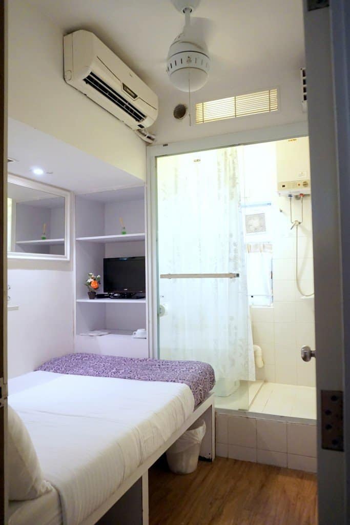 HONG KONG cheap accommodation Apple Hotel, Causeway Bay