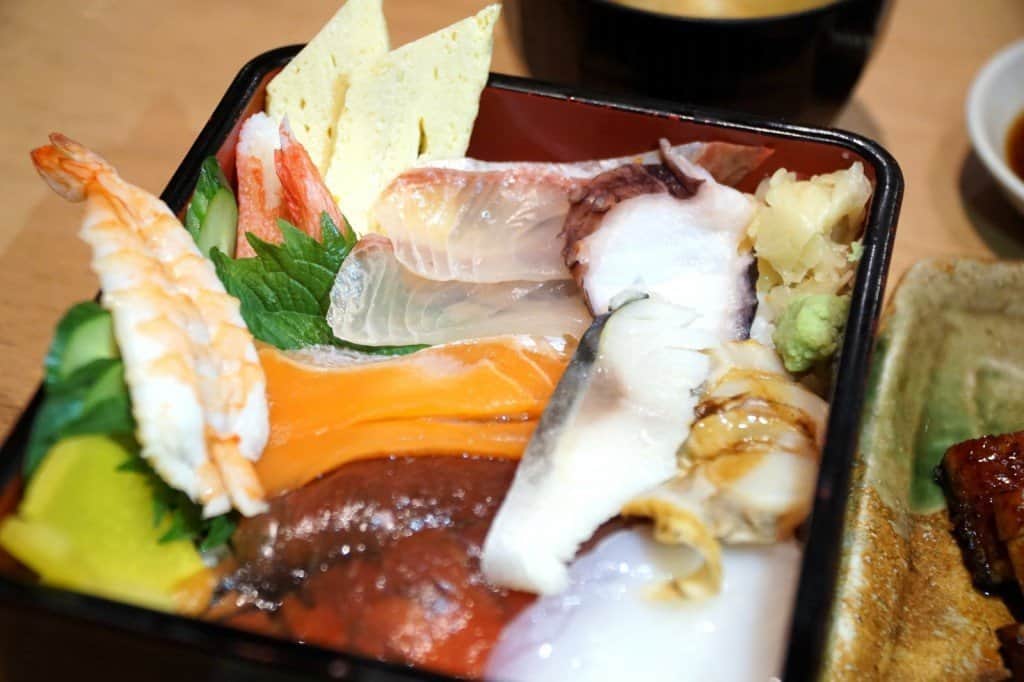 Rakuzen Japanese Dining - sashimi, sushi, set meals-001