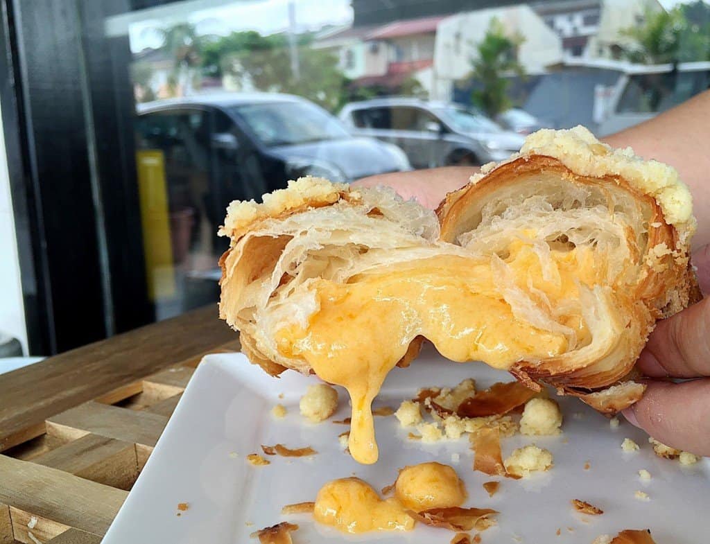 Salted egg yolk (molten) croissant - Le Bread Days Cafe, SS2 PJ-003